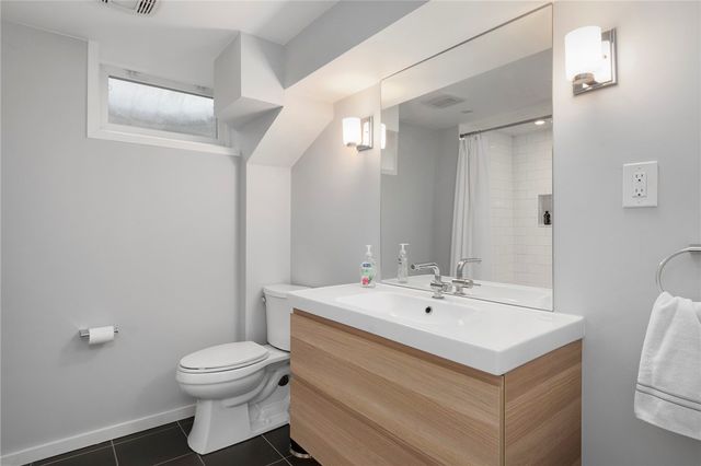 203 Cole Avenue, Providence, RI 02906