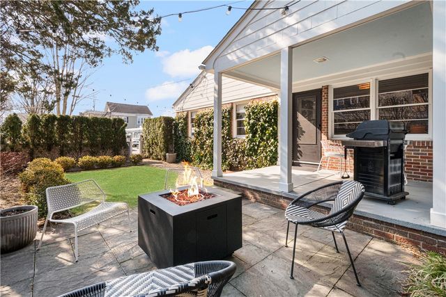 203 Cole Avenue, Providence, RI 02906