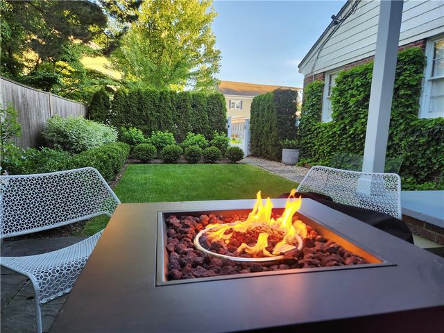 203 Cole Avenue, Providence, RI 02906