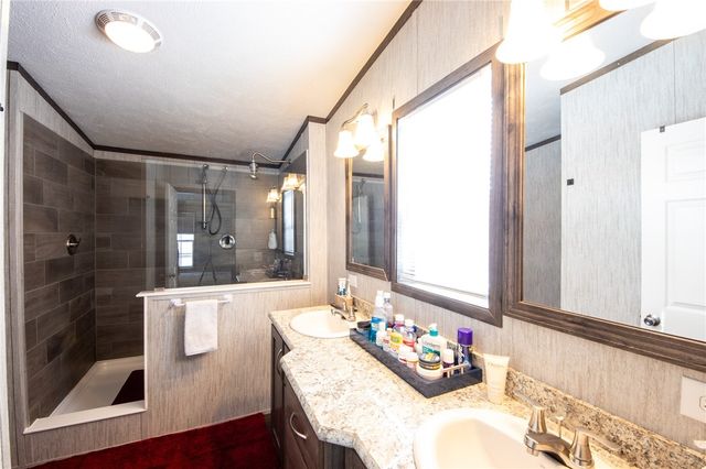 412 State Highway 166, Middlefield, NY 13326