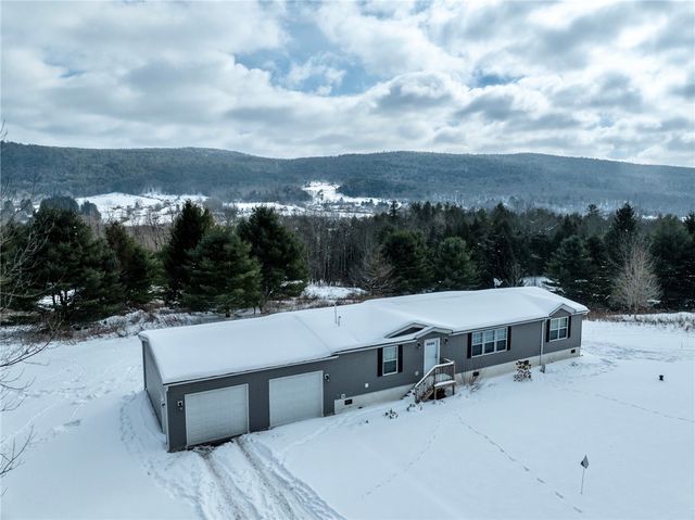 412 State Highway 166, Middlefield, NY 13326