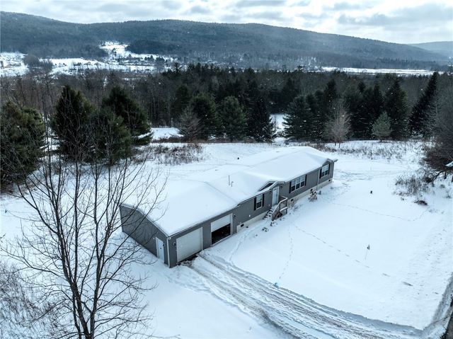 412 State Highway 166, Middlefield, NY 13326