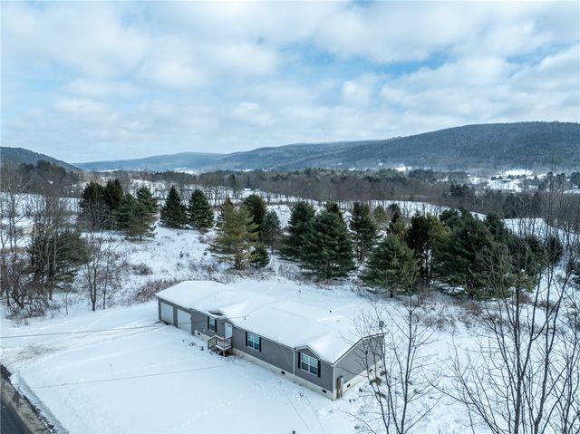 412 State Highway 166, Middlefield, NY 13326