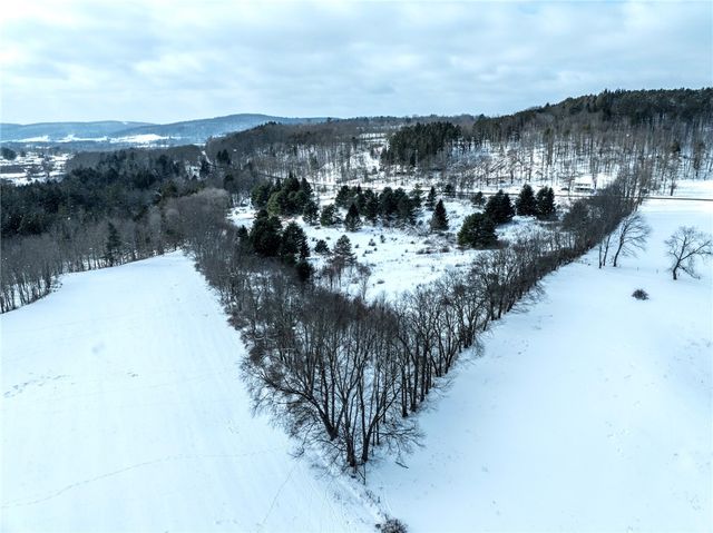 412 State Highway 166, Middlefield, NY 13326