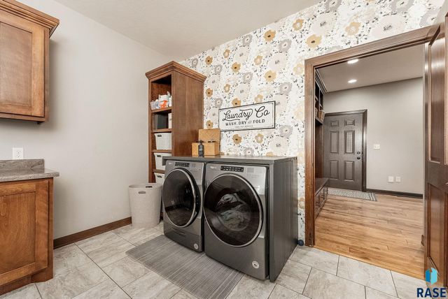 601 Meadowview Dr Drive, Lester, IA 51242