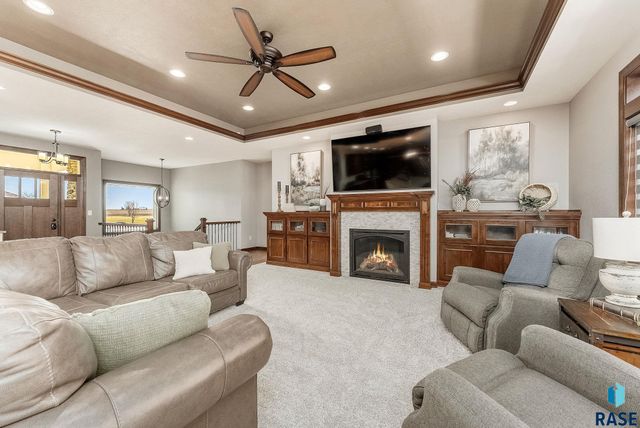 601 Meadowview Dr Drive, Lester, IA 51242