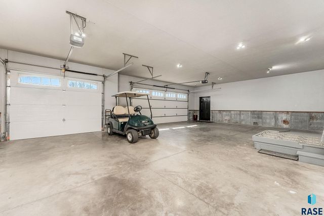 601 Meadowview Dr Drive, Lester, IA 51242