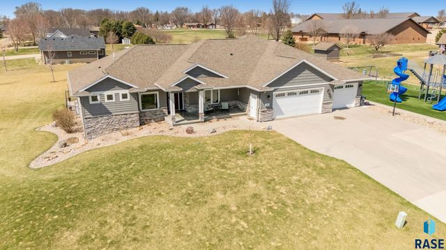 601 Meadowview Dr Drive, Lester, IA 51242