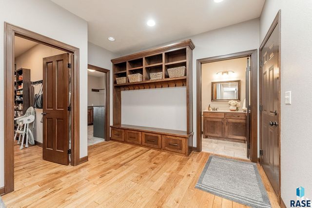 601 Meadowview Dr Drive, Lester, IA 51242