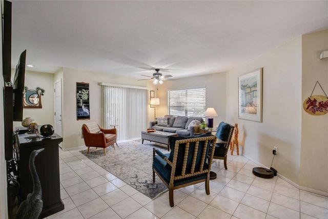 103 CYPRESS POND ROAD 103, Palm Harbor, FL 34683