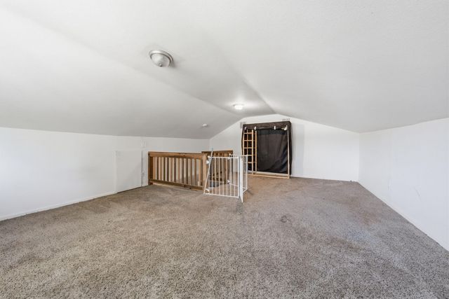 5760 Green Acres Drive, Anderson, CA 96007