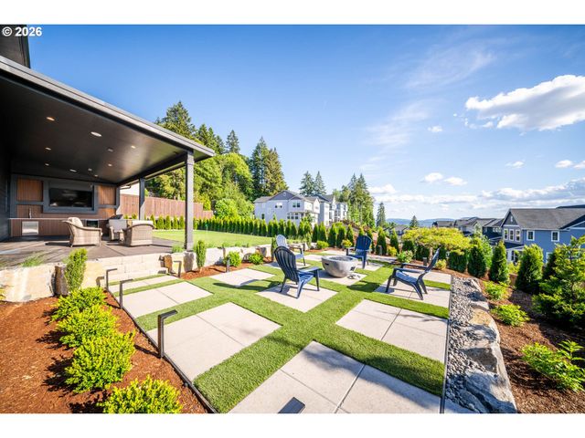 989 W MAGNOLIA Loop, Washougal, WA 98671