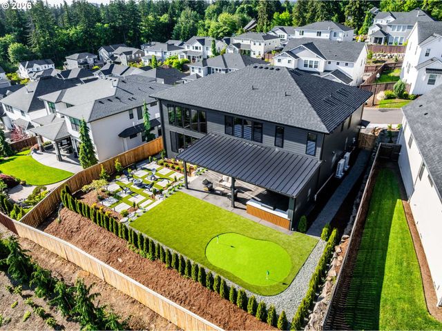 989 W MAGNOLIA Loop, Washougal, WA 98671