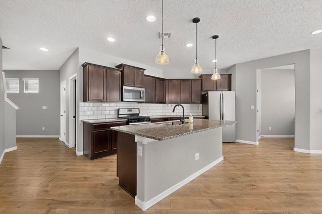 3525 Llano Vista Loop NE, Rio Rancho, NM 87124