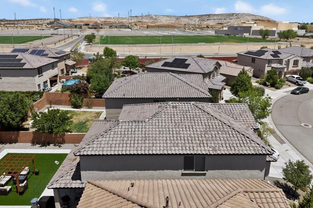3525 Llano Vista Loop NE, Rio Rancho, NM 87124