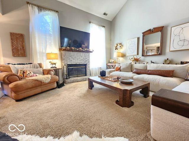 1225 Luce Creek Circle, Greenwood, IN 46142