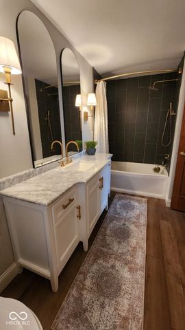 1225 Luce Creek Circle, Greenwood, IN 46142