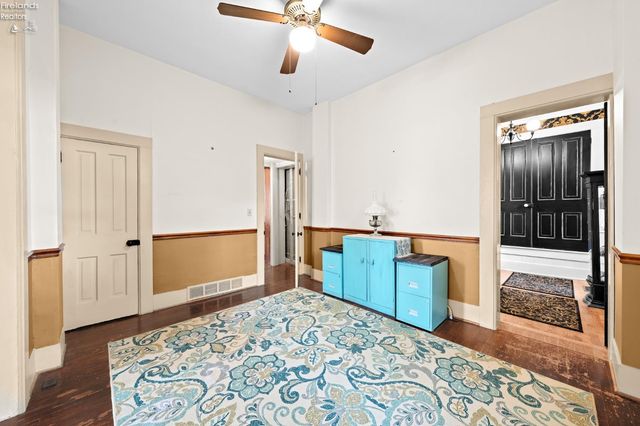 W 461 Lorain Street, Oberlin, OH 44074