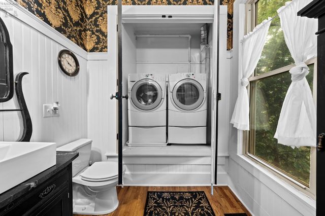 W 461 Lorain Street, Oberlin, OH 44074