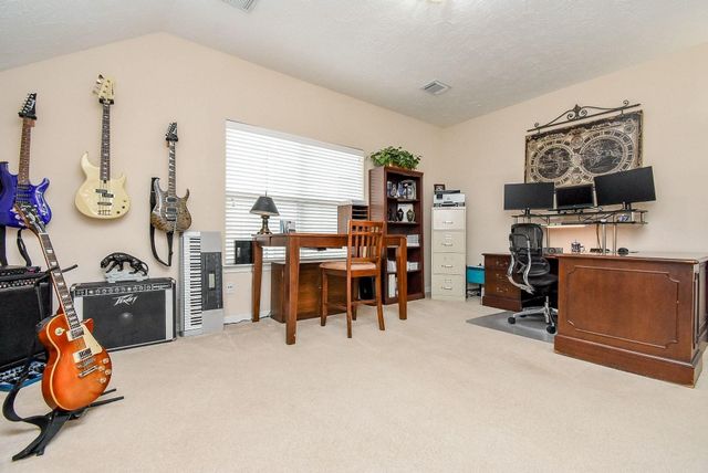 1446 Sherwood Park Circle, Houston, TX 77043