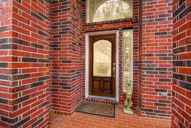 1446 Sherwood Park Circle, Houston, TX 77043