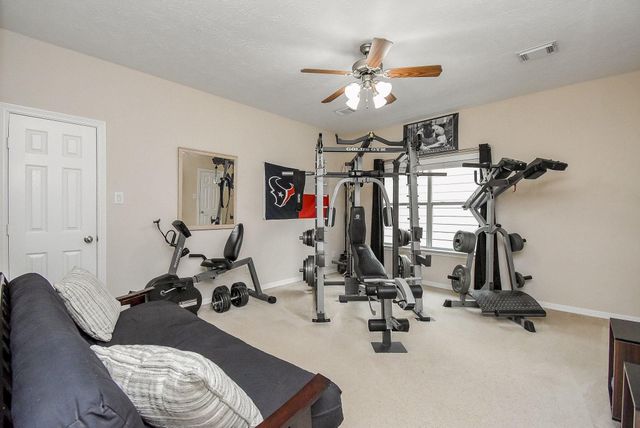 1446 Sherwood Park Circle, Houston, TX 77043