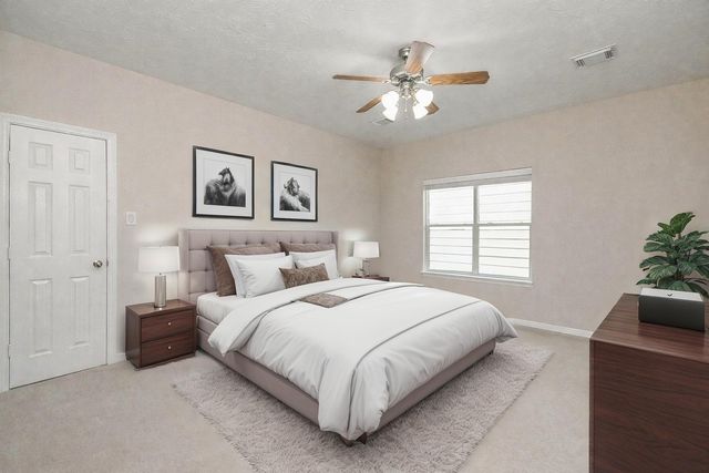 1446 Sherwood Park Circle, Houston, TX 77043