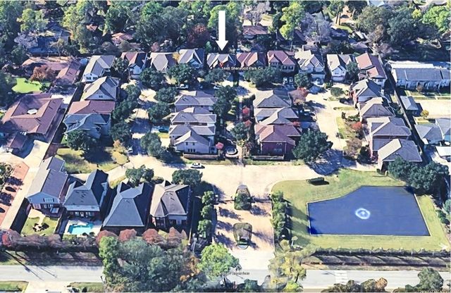 1446 Sherwood Park Circle, Houston, TX 77043