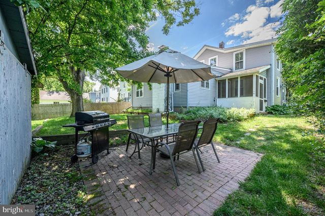 79 MODEL AVE, Hopewell, NJ 08525