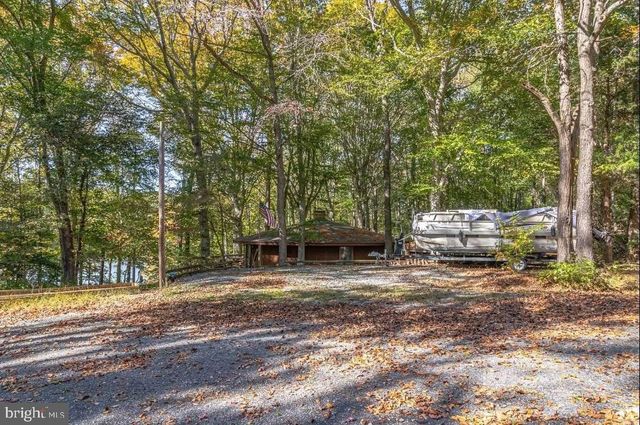 316 PLANTATION DR, Montross, VA 22520