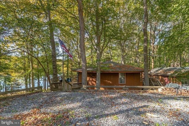 316 PLANTATION DR, Montross, VA 22520