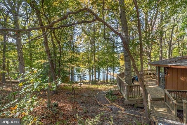 316 PLANTATION DR, Montross, VA 22520