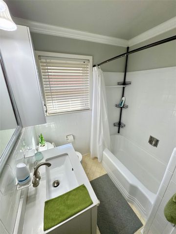 522 E southfield Road, Shreveport, LA 71105