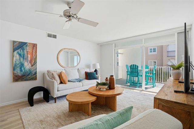 16308 GULF BOULEVARD 303, Redington Beach, FL 33708