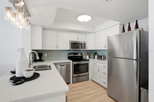 16308 GULF BOULEVARD 303, Redington Beach, FL 33708