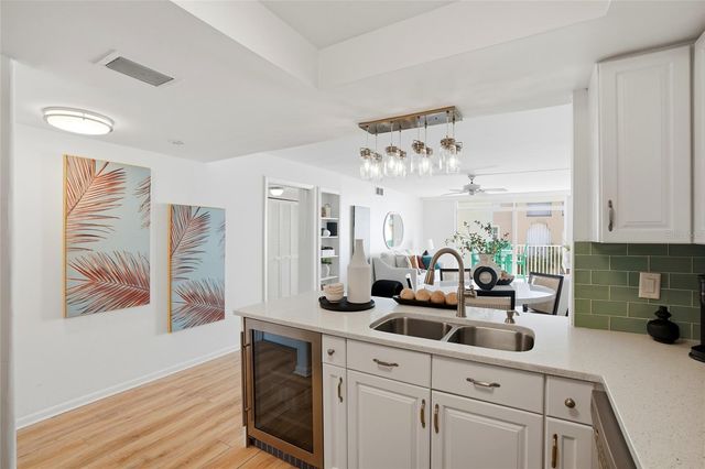 16308 GULF BOULEVARD 303, Redington Beach, FL 33708