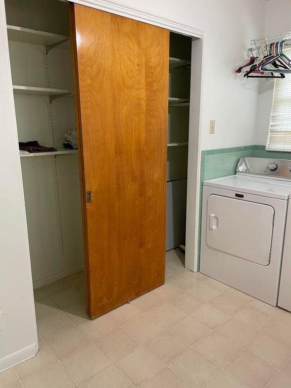 Image 21 of property listing at 1020 N 18th Street, Mt Vernon, IL 62864