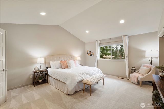 27403 239th Place SE, Maple Valley, WA 98038