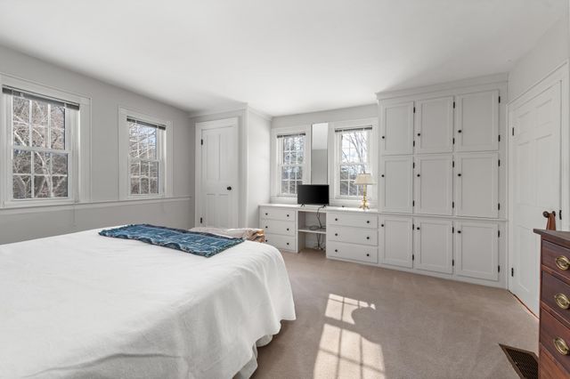 483 Holderness Road, Sandwich, NH 03227