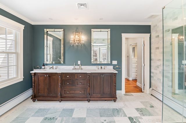 8 Washington Street, Sherborn, MA 01770