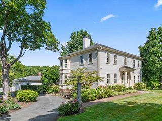 8 Washington Street, Sherborn, MA 01770