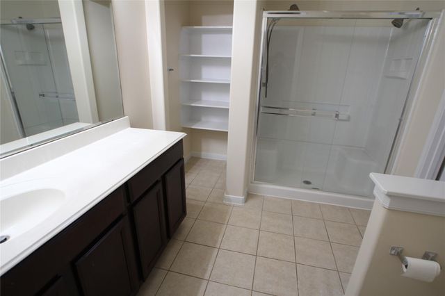 14131 Concord Meadow Lane, Houston, TX 77047