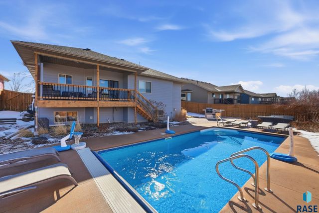 8109 S Brett Ave Avenue, Sioux Falls, SD 57108