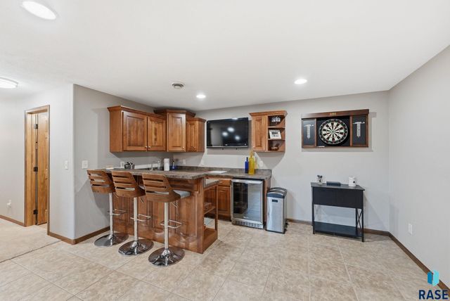 8109 S Brett Ave Avenue, Sioux Falls, SD 57108