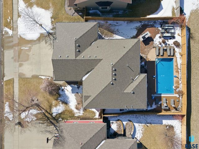 8109 S Brett Ave Avenue, Sioux Falls, SD 57108