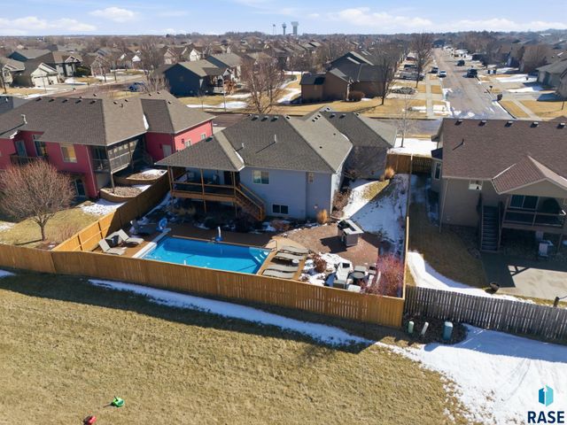 8109 S Brett Ave Avenue, Sioux Falls, SD 57108