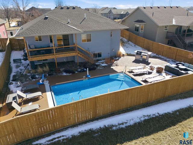 8109 S Brett Ave Avenue, Sioux Falls, SD 57108