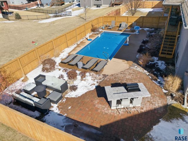 8109 S Brett Ave Avenue, Sioux Falls, SD 57108