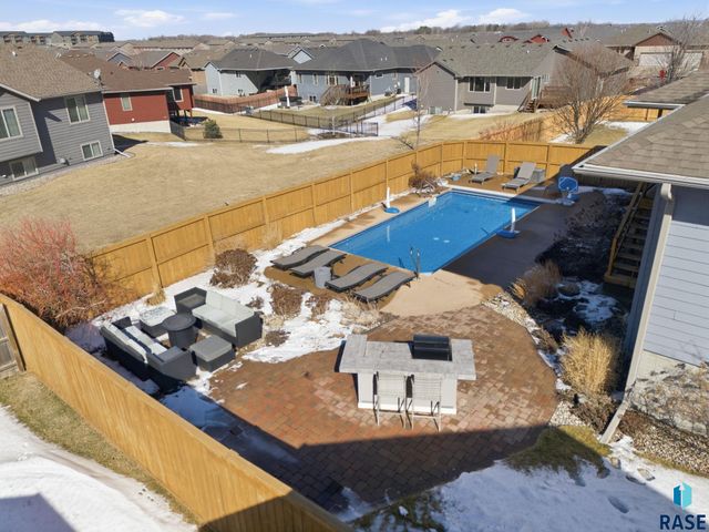 8109 S Brett Ave Avenue, Sioux Falls, SD 57108