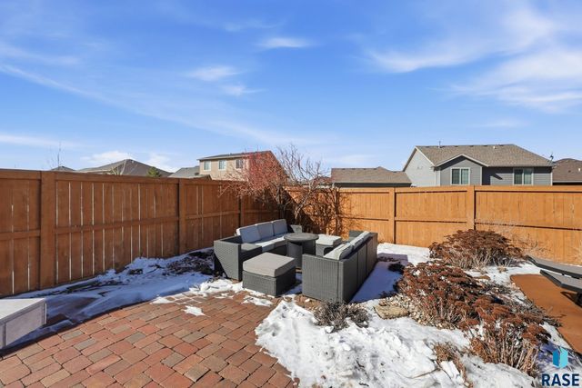 8109 S Brett Ave Avenue, Sioux Falls, SD 57108
